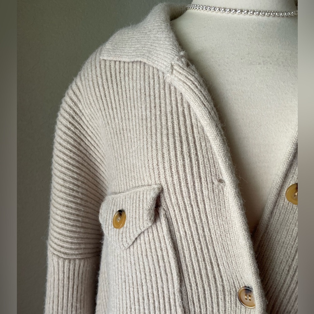 Entro Cream Ribbed Button-Up Cardigan - Picture 2 of 5
